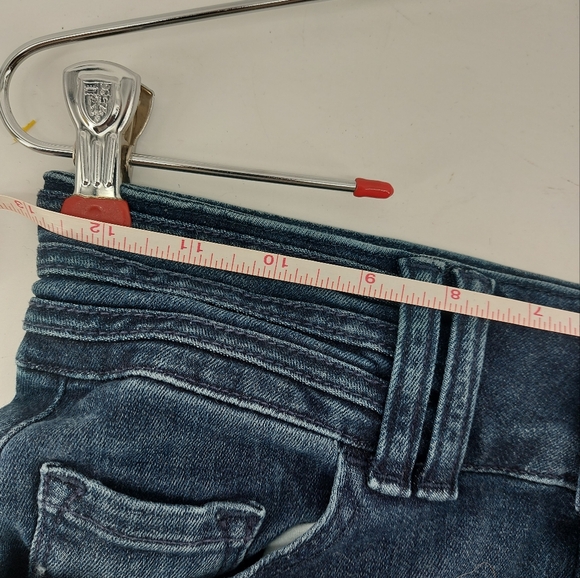 FRAME high-rise wide-leg jeans - Picture 11 of 11